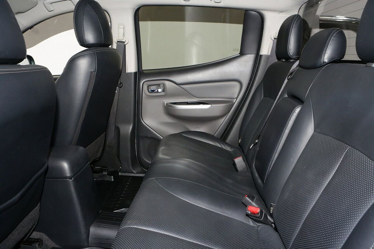 2015 Mitsubishi Triton Exceed MQ 4X4