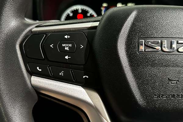 2021 Isuzu D-MAX SX High Ride  Rear Wheel Drive