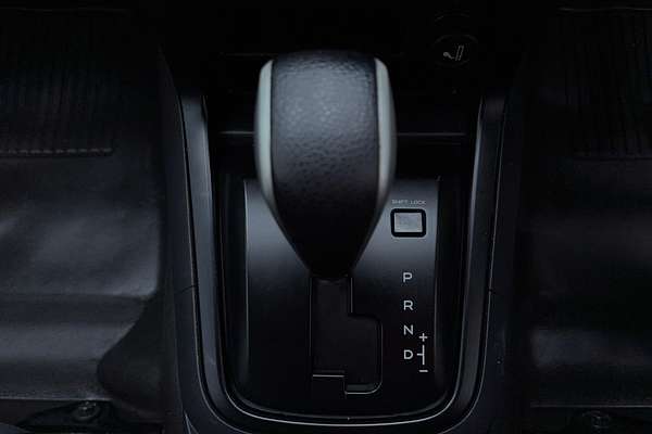 2018 Isuzu D-MAX SX High Ride Rear Wheel Drive