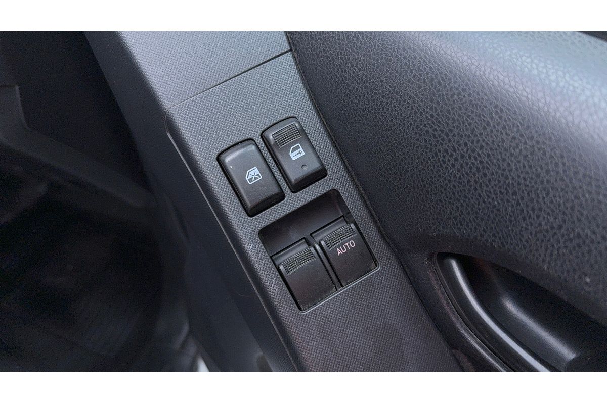 2018 Isuzu D-MAX SX High Ride Rear Wheel Drive