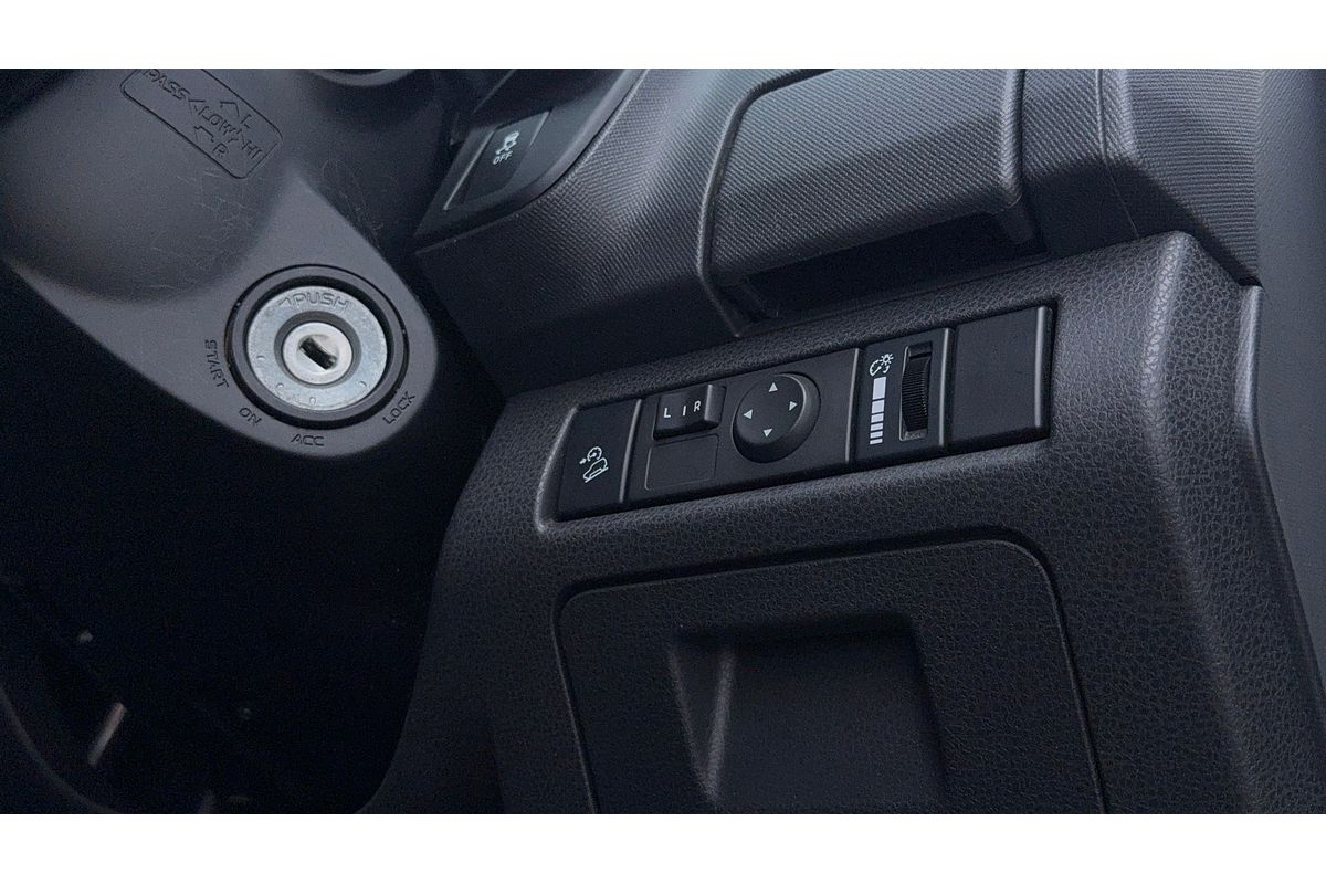 2018 Isuzu D-MAX SX High Ride Rear Wheel Drive