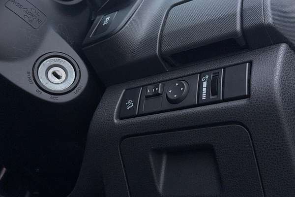 2018 Isuzu D-MAX SX High Ride Rear Wheel Drive