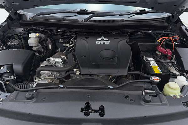 2019 Mitsubishi Triton GLS Premium MR 4X4