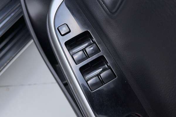 2019 Mitsubishi Triton GLS Premium MR 4X4