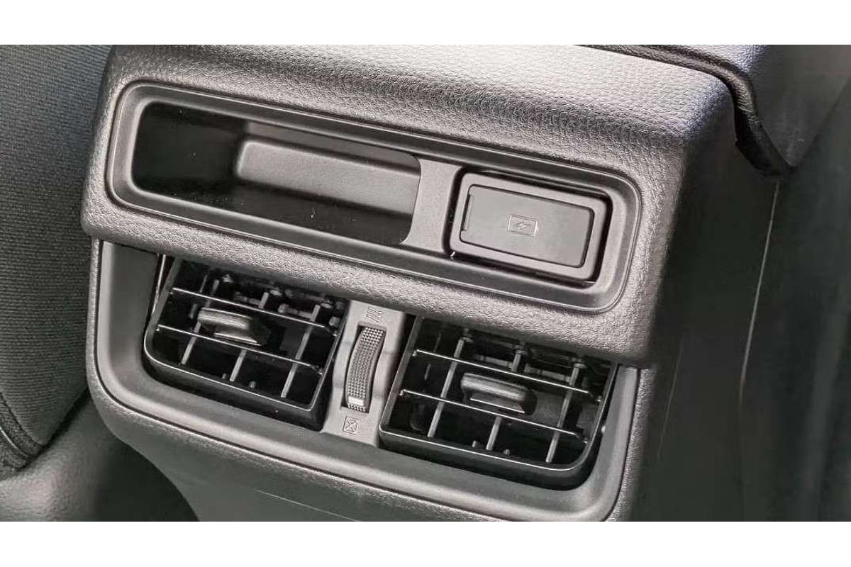 2025 Isuzu D-MAX X-RIDER 4X4