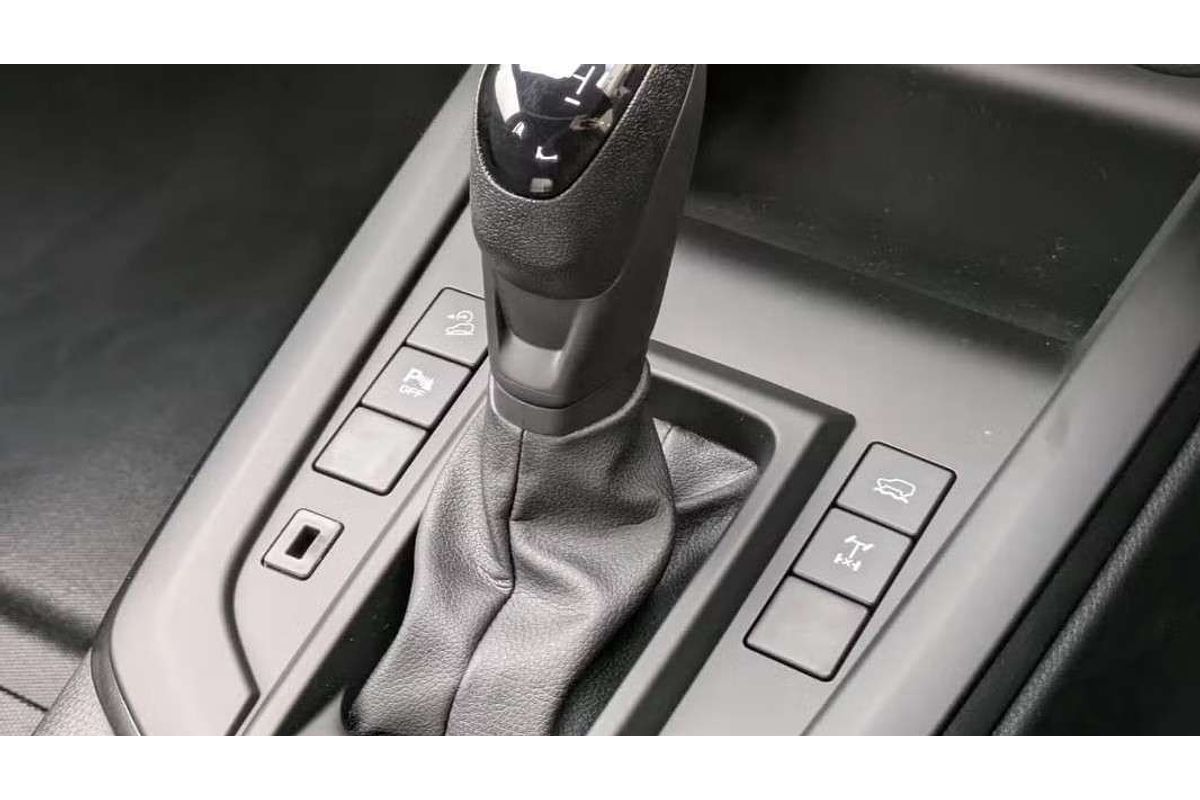 2025 Isuzu D-MAX X-RIDER 4X4