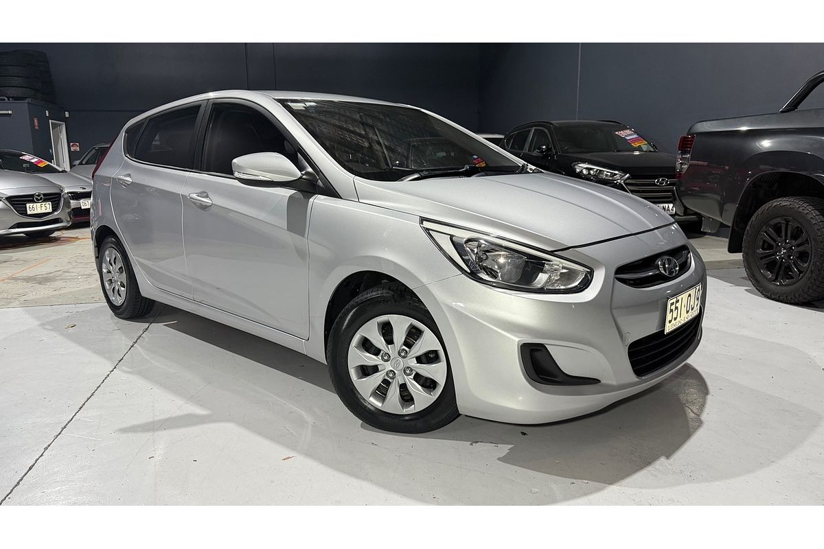 2016 Hyundai Accent Active RB4