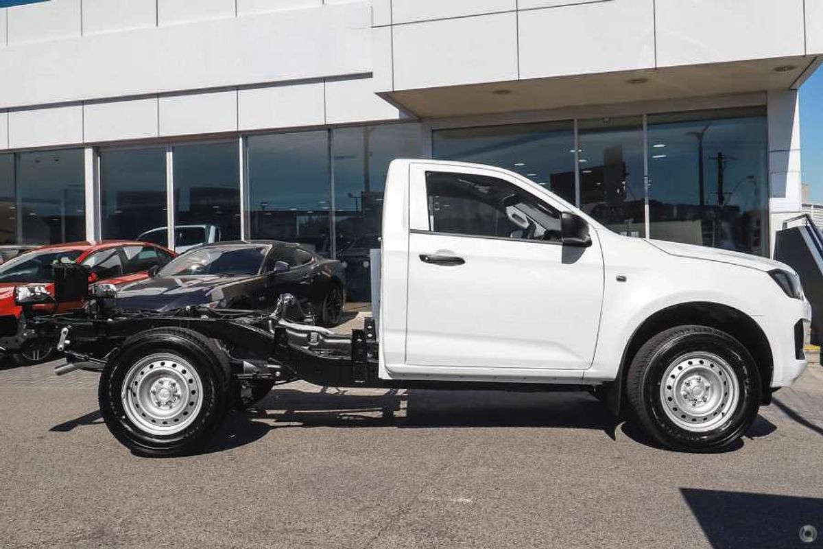 2025 Isuzu D-MAX SX 4X4