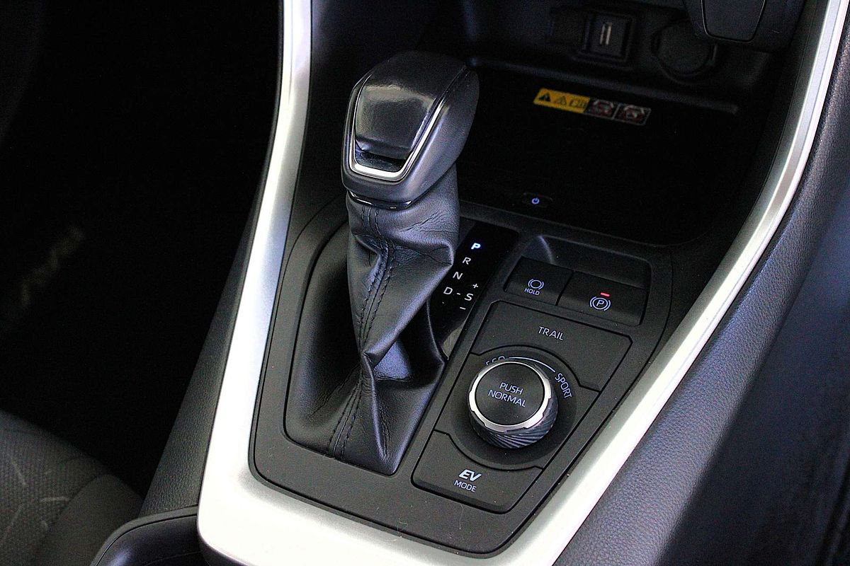 2022 Toyota RAV4 GXL AXAH54R