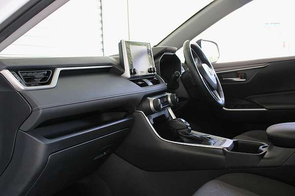 2022 Toyota RAV4 GXL AXAH54R