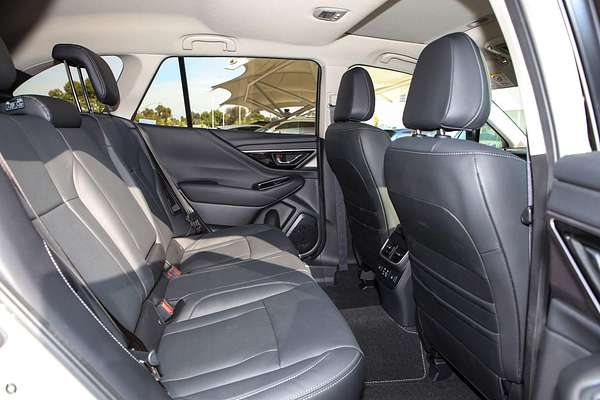 2025 Subaru Outback AWD Touring 6GEN