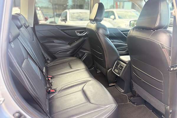 2018 Subaru Forester 2.5i-S S5