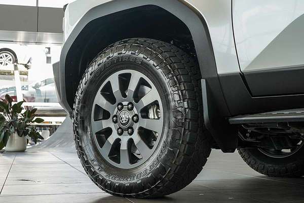 2025 Toyota Landcruiser Prado Altitude GDJ251R