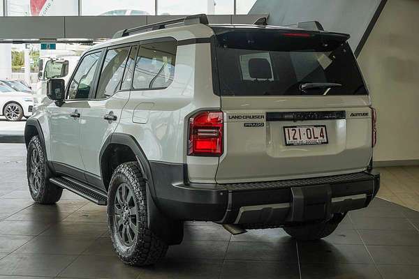 2025 Toyota Landcruiser Prado Altitude GDJ251R