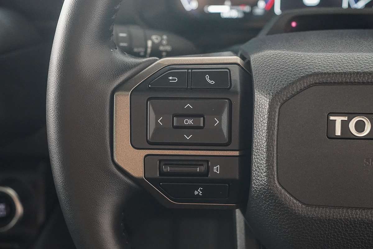 2025 Toyota Landcruiser Prado Altitude GDJ251R