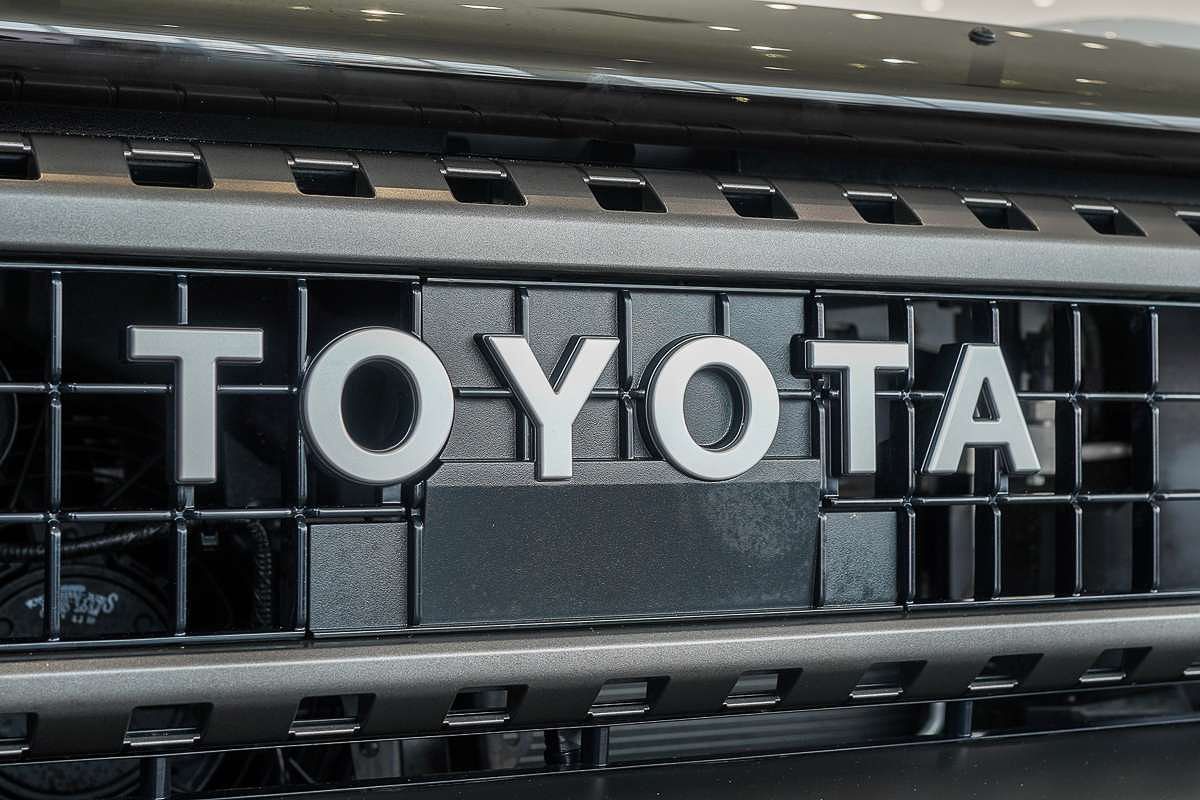 2025 Toyota Landcruiser Prado Altitude GDJ251R