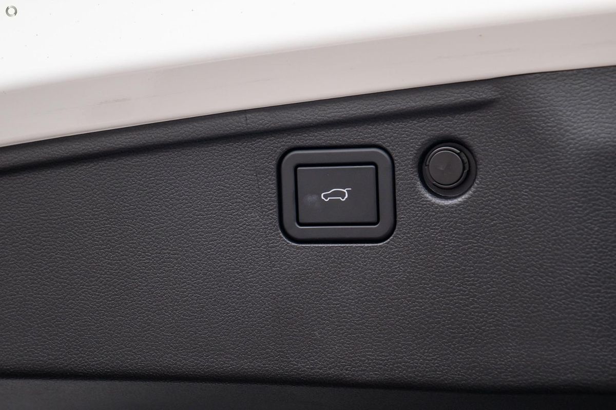 2025 GWM Haval H6 Ultra PHEV B01