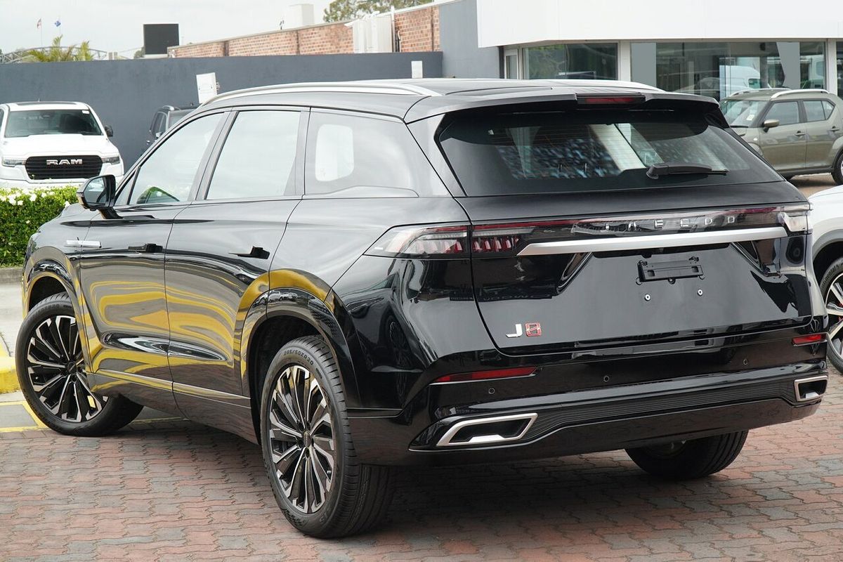 2025 Jaecoo J8 Track