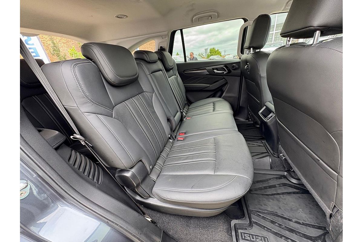 2023 Isuzu MU-X LS-T