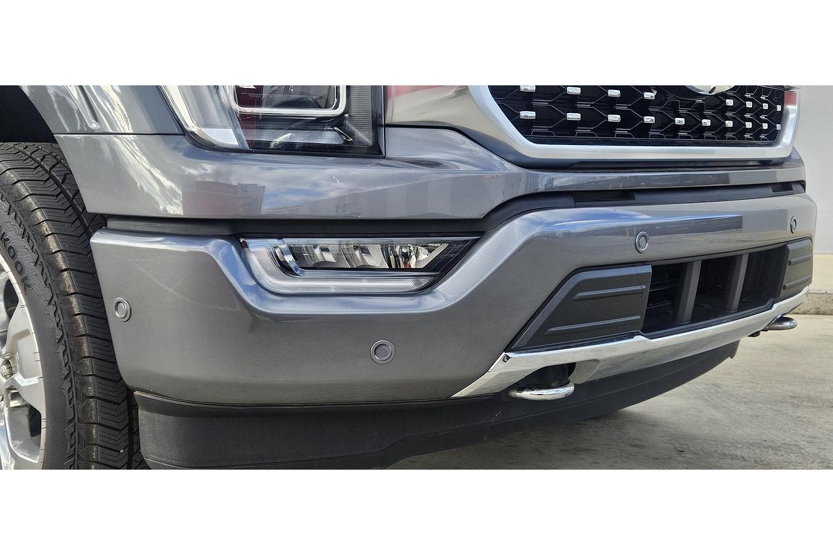 2022 Ford F-150 Platinum 4X4