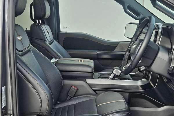 2022 Ford F-150 Platinum 4X4