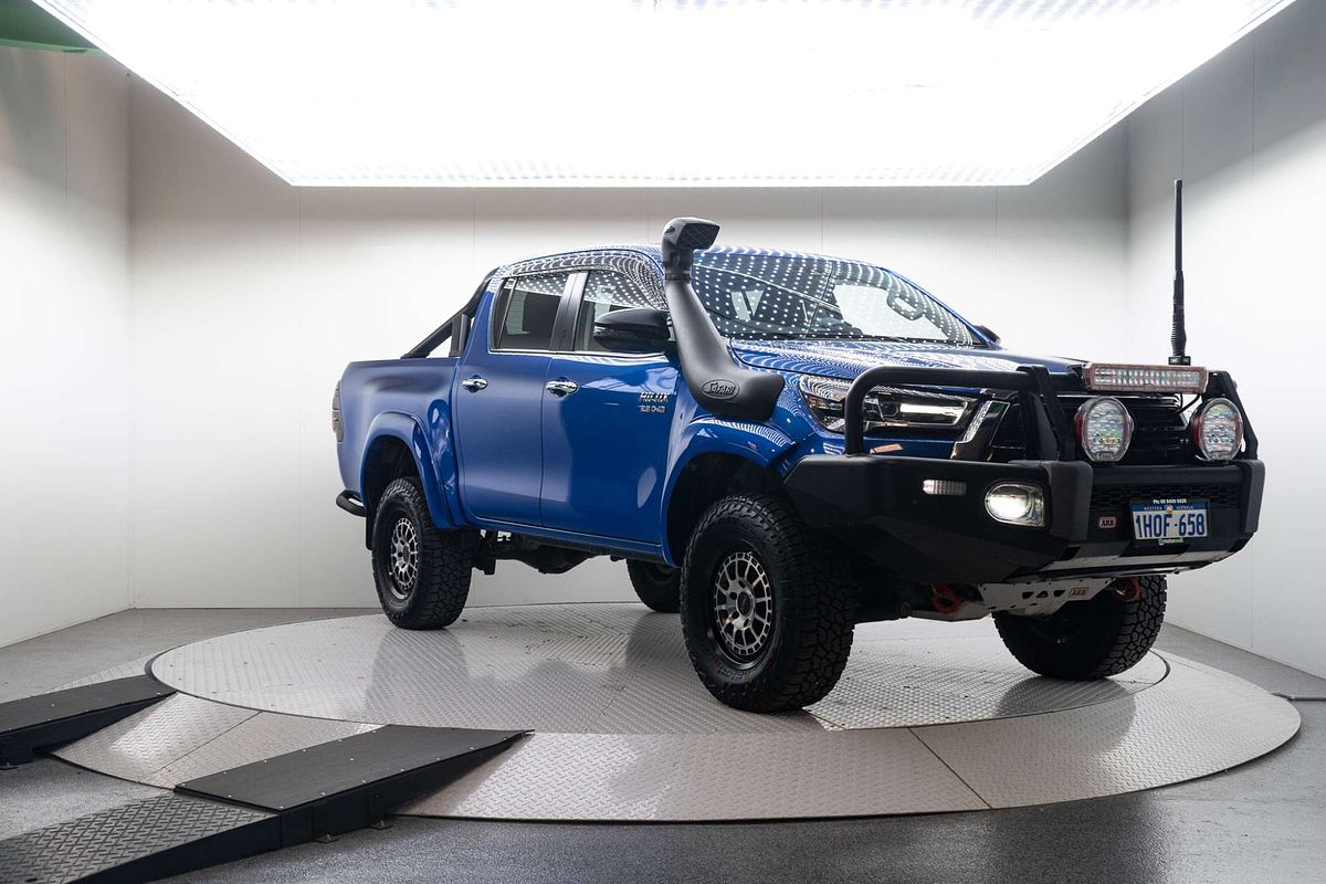 2022 Toyota Hilux SR5 GUN126R 4X4