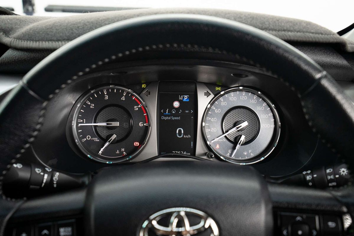 2022 Toyota Hilux SR5 GUN126R 4X4