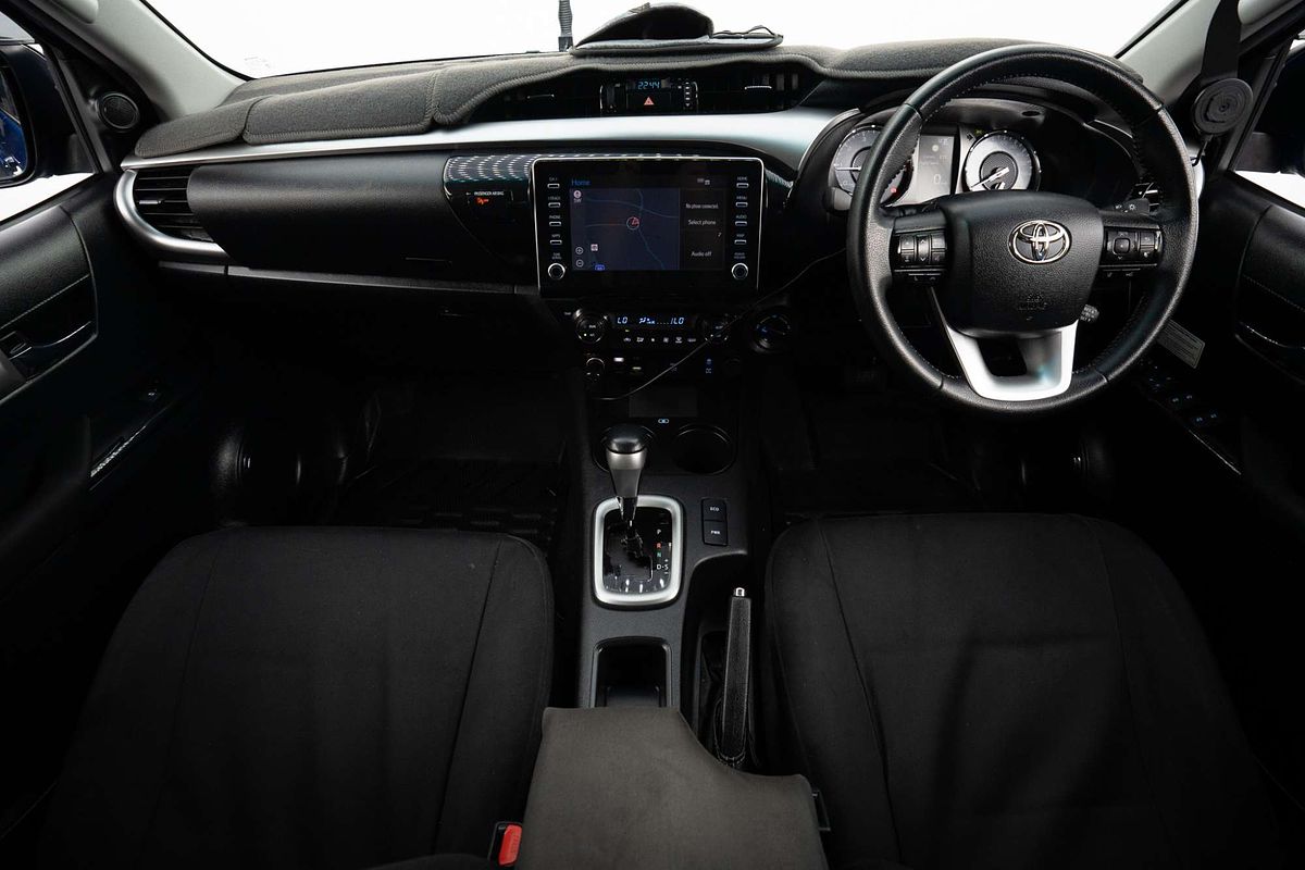 2022 Toyota Hilux SR5 GUN126R 4X4