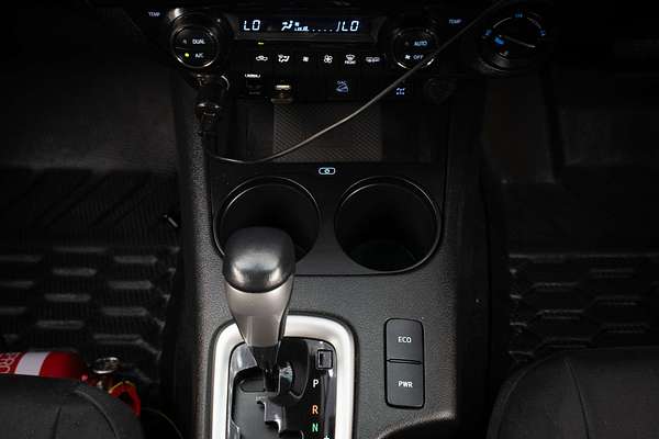 2022 Toyota Hilux SR5 GUN126R 4X4