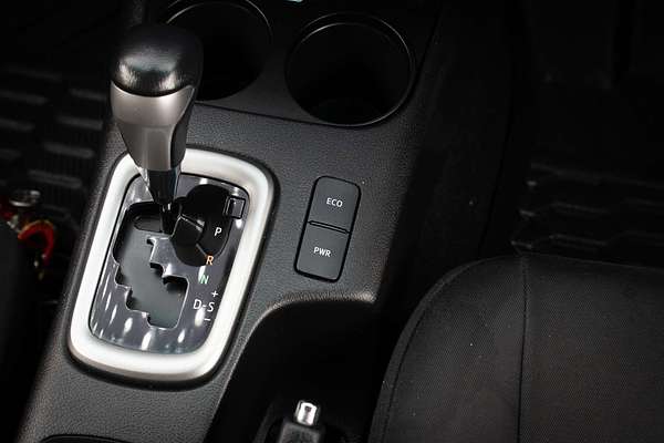 2022 Toyota Hilux SR5 GUN126R 4X4