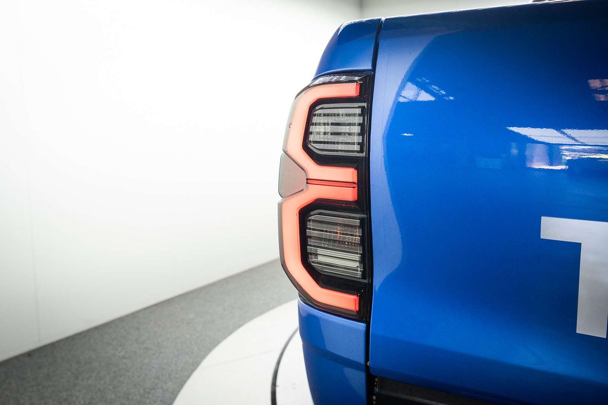 2022 Toyota Hilux SR5 GUN126R 4X4