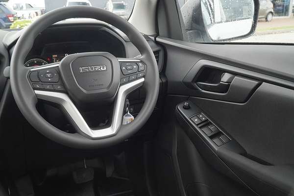 2025 Isuzu D-MAX SX  4X4
