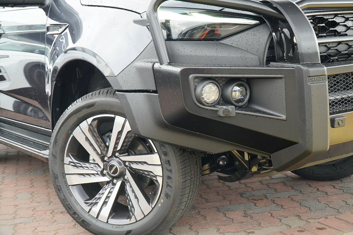 2025 Isuzu MU-X LS-T