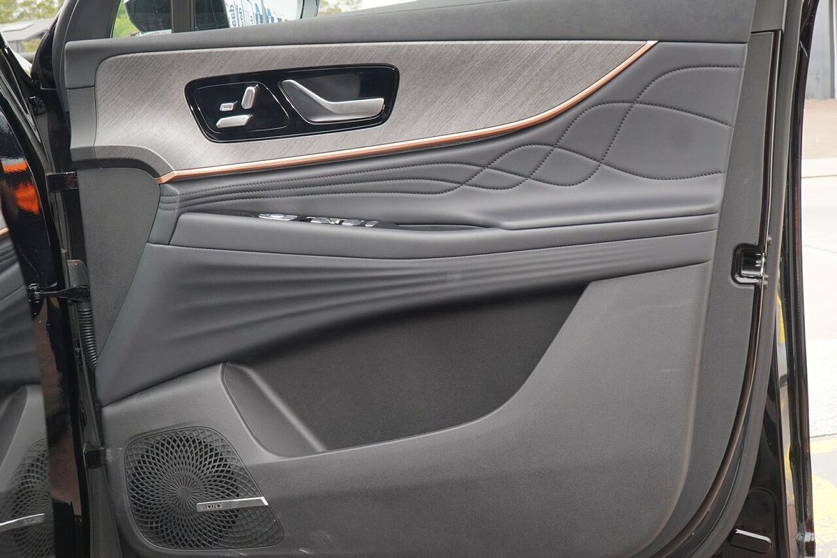 2025 Jaecoo J8 Track