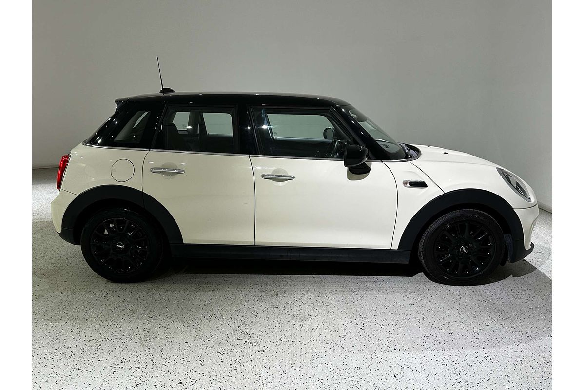 2019 MINI Hatch Cooper F55 LCI