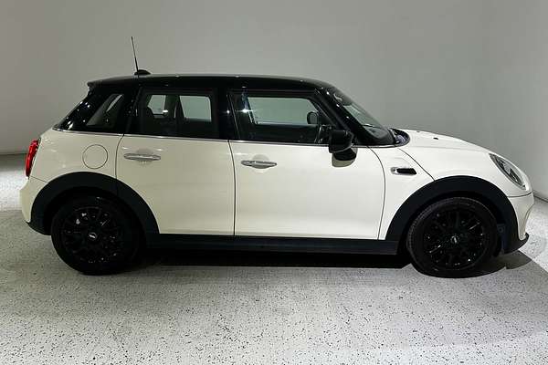 2019 MINI Hatch Cooper F55 LCI