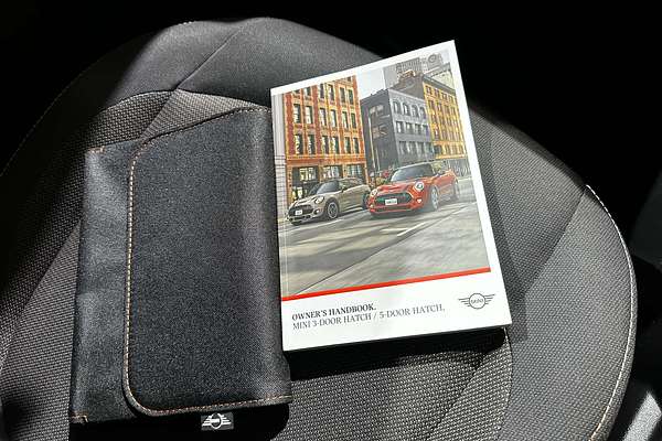 2019 MINI Hatch Cooper F55 LCI