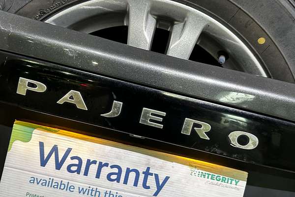 2019 Mitsubishi Pajero GLS NX