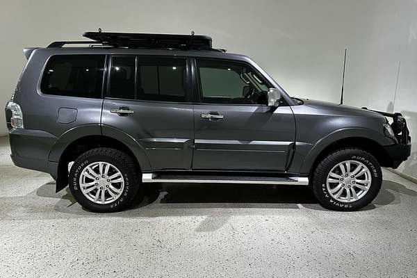 2019 Mitsubishi Pajero GLS NX