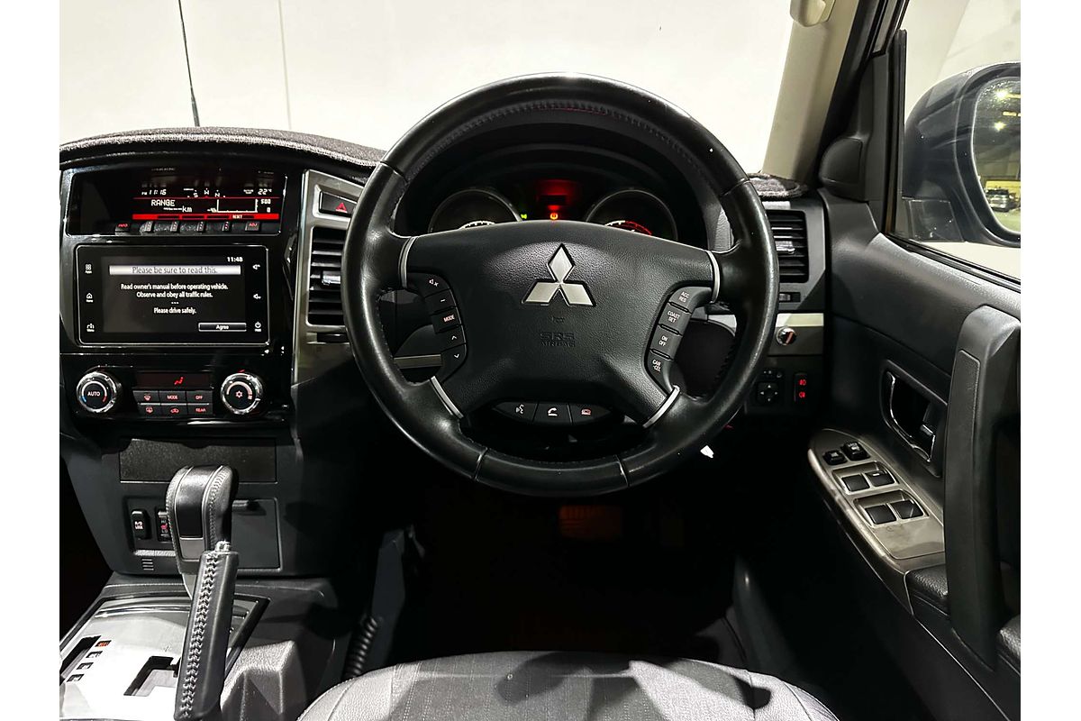 2019 Mitsubishi Pajero GLS NX