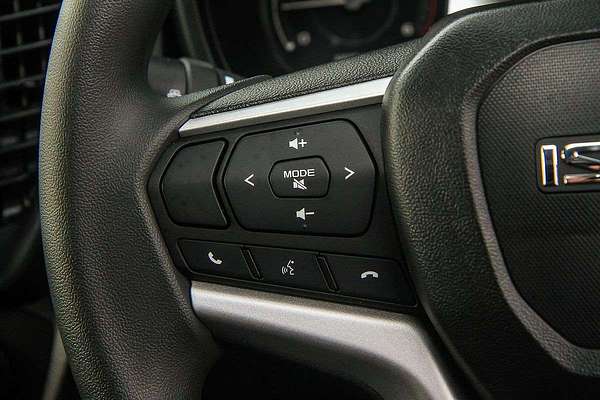 2025 Isuzu D-MAX SX 4X4