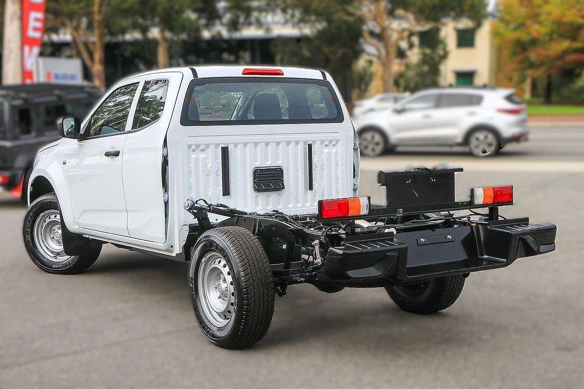 2025 Isuzu D-MAX SX 4X4