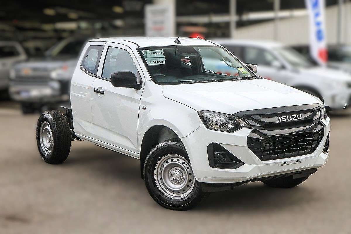 2025 Isuzu D-MAX SX 4X4