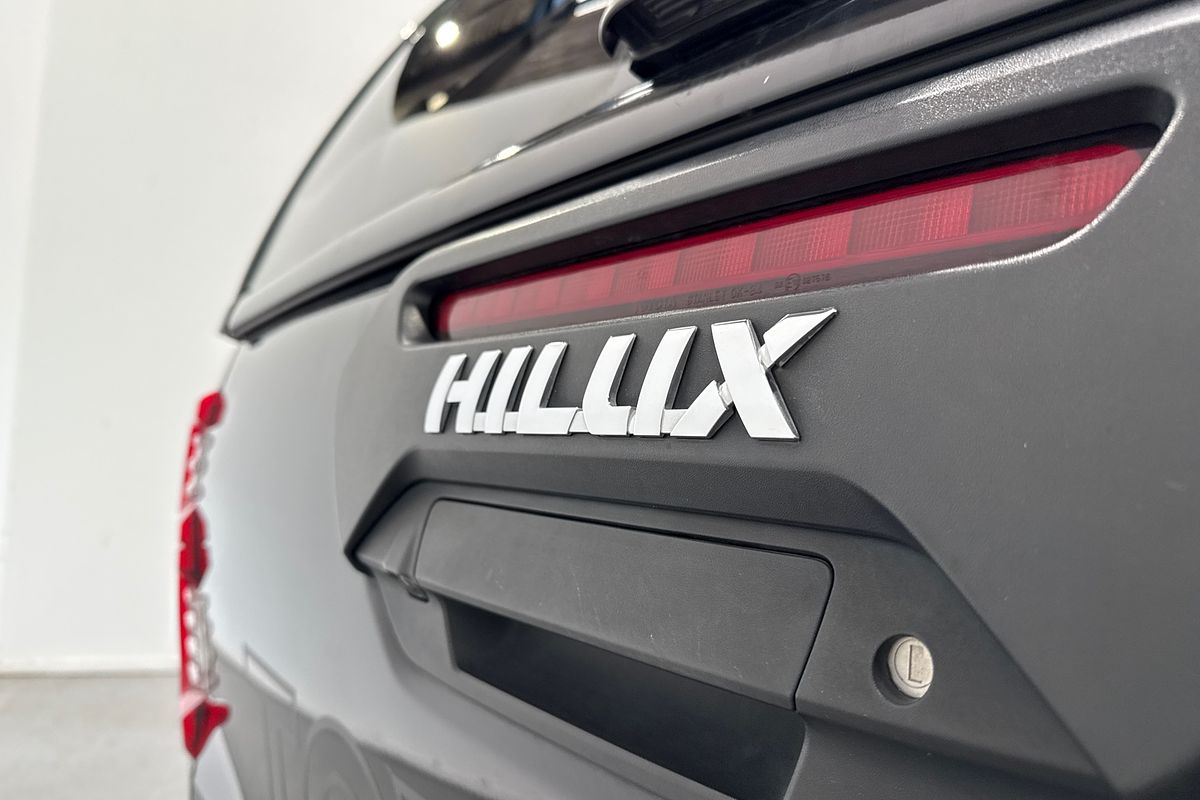 2022 Toyota Hilux Rugged X GUN126R