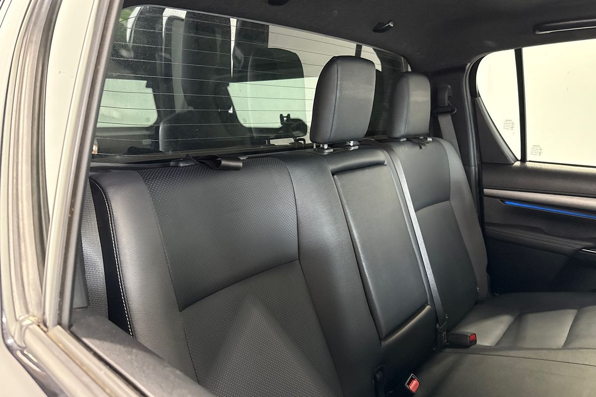 2022 Toyota Hilux Rugged X GUN126R