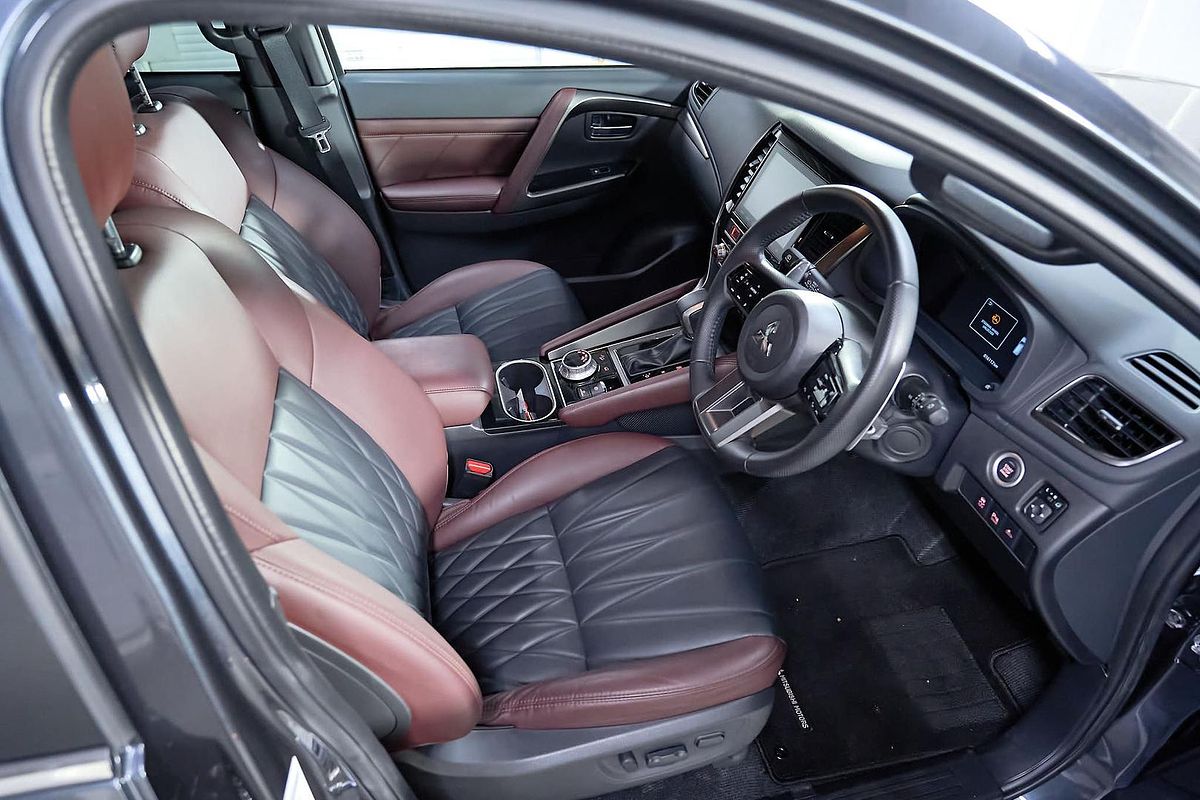 2024 Mitsubishi Pajero Sport GSR QG