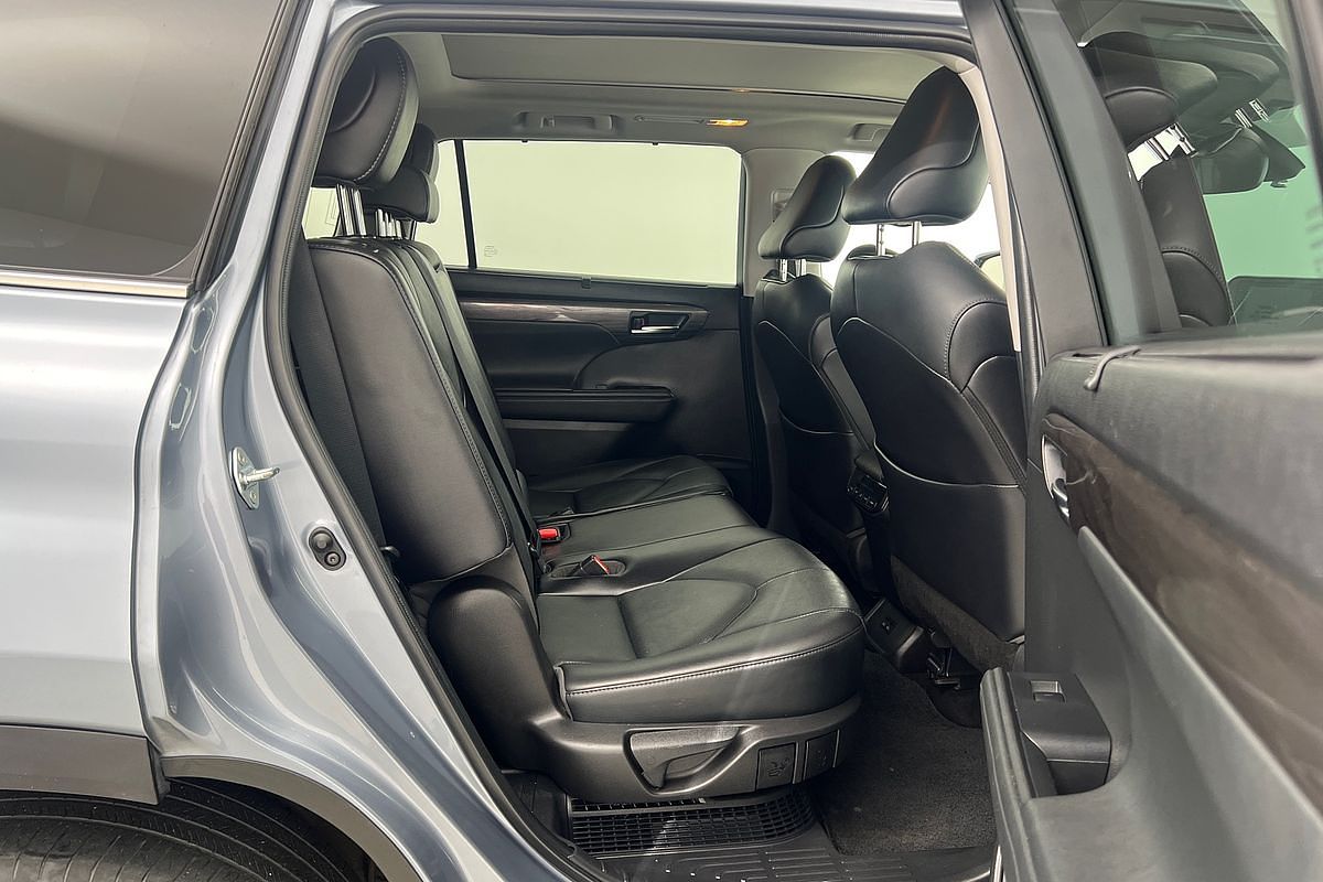 2022 Toyota Kluger Grande AXUH78R