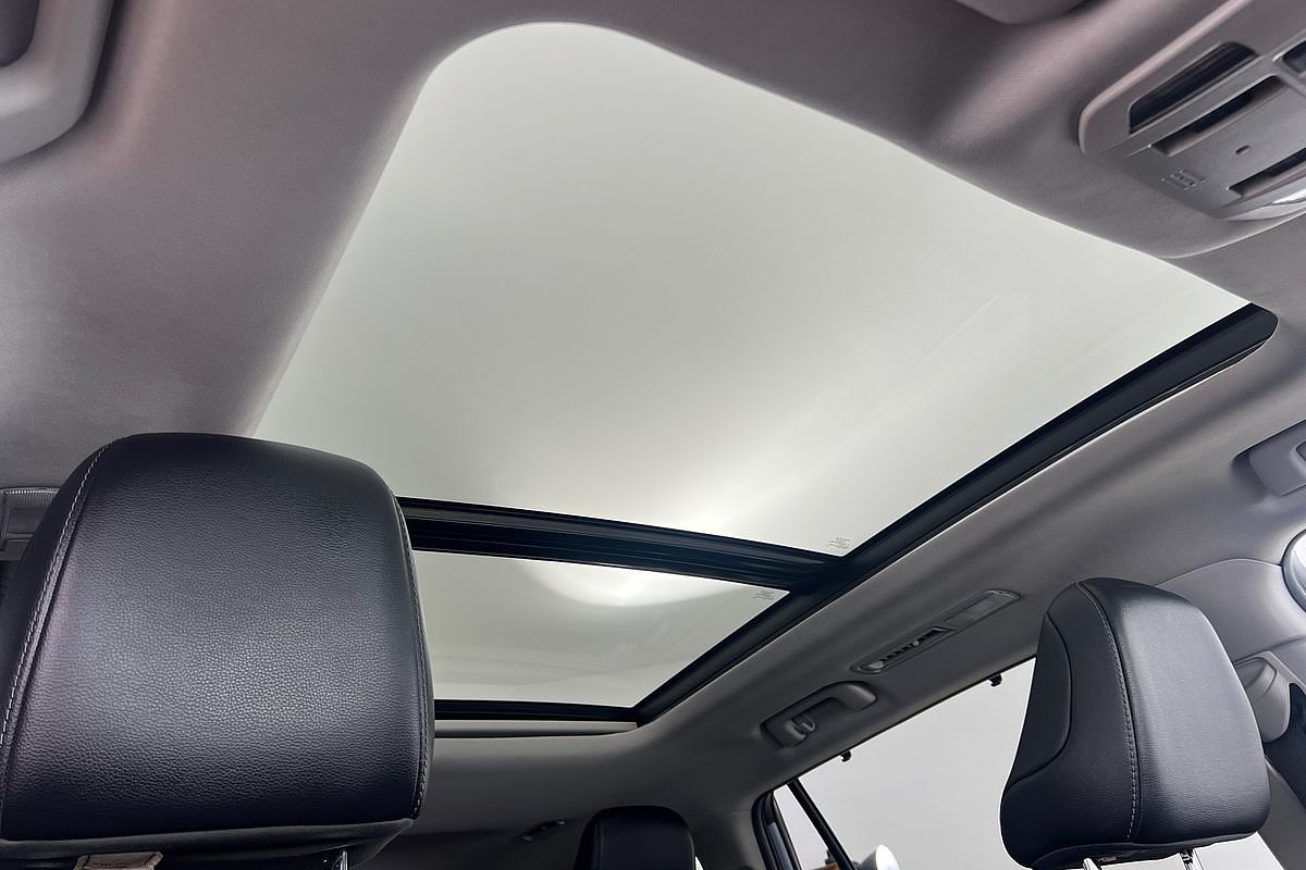 2022 Toyota Kluger Grande AXUH78R