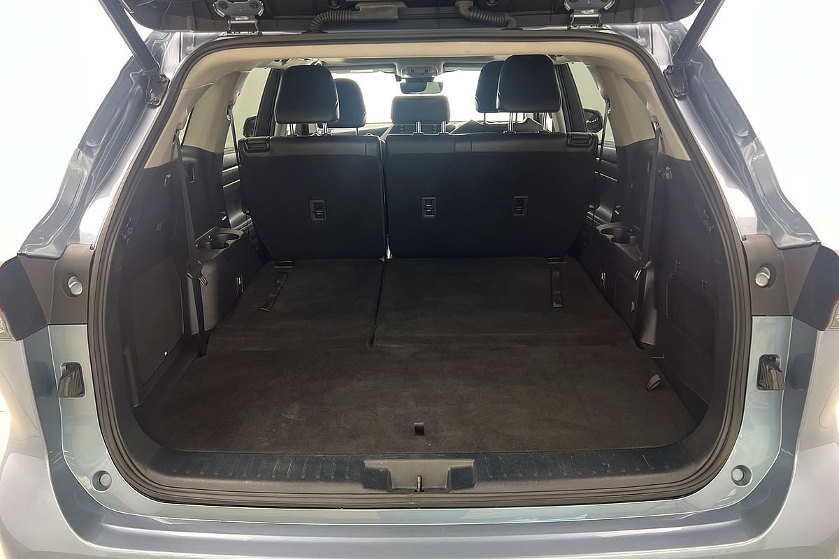 2022 Toyota Kluger Grande AXUH78R