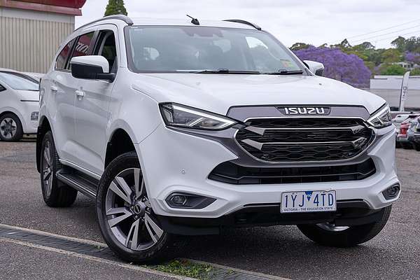 2023 Isuzu MU-X LS-T
